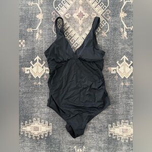H&M one piece maternity swim suit
